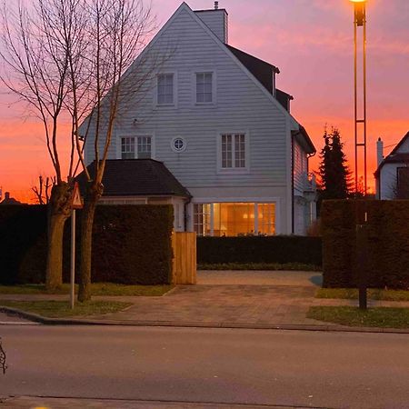 High End Villa In The Hart Of Knokke Zoute Close To The Beach And Shoping Area Exterior photo