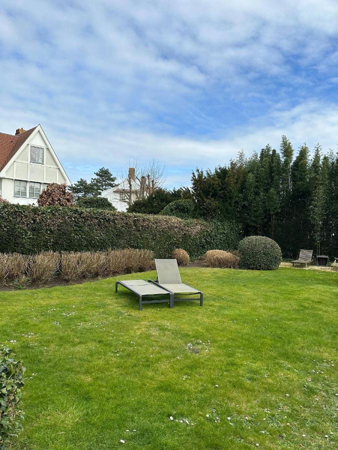 High End Villa In The Hart Of Knokke Zoute Close To The Beach And Shoping Area Exterior photo