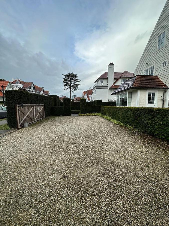 High End Villa In The Hart Of Knokke Zoute Close To The Beach And Shoping Area Exterior photo